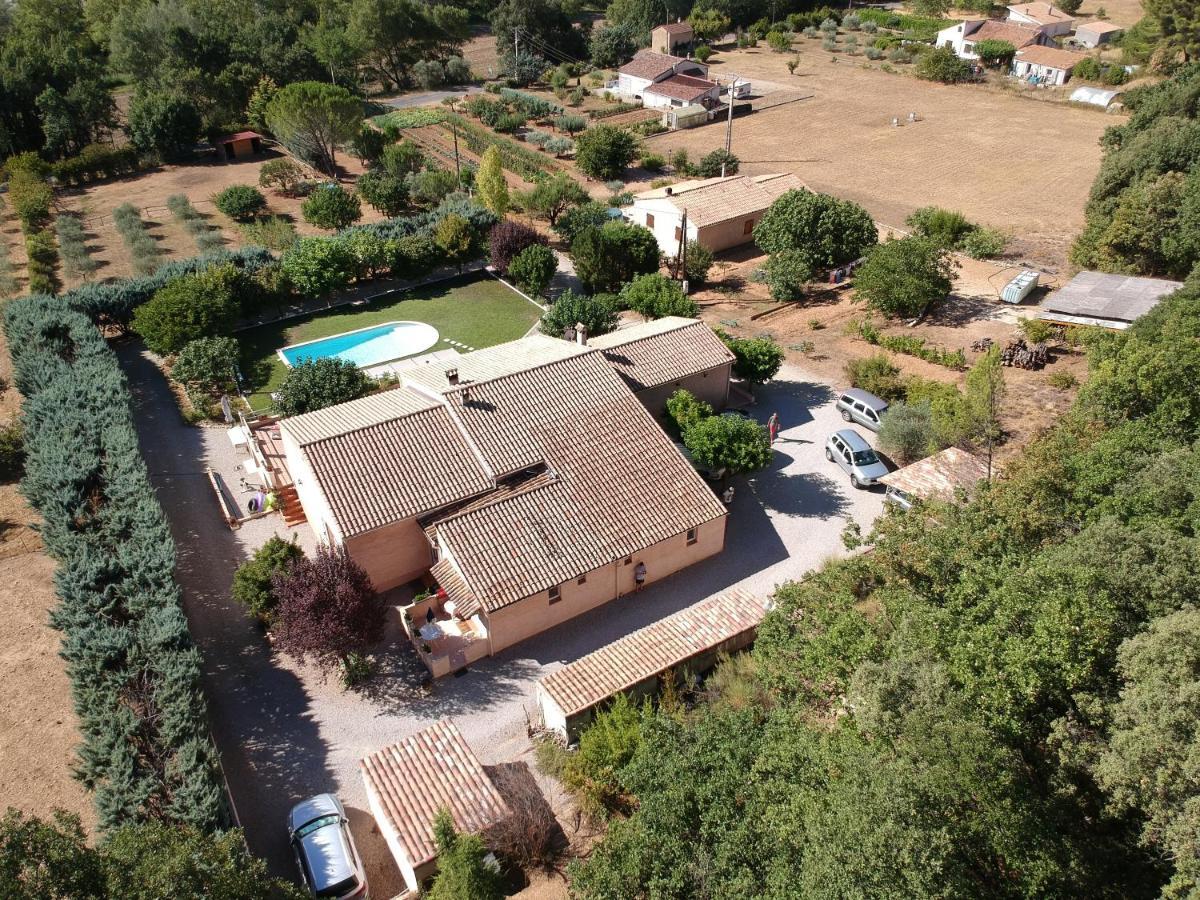 Bed and Breakfast La Bastide Des Roses Saint-Julien-d'Asse Екстер'єр фото