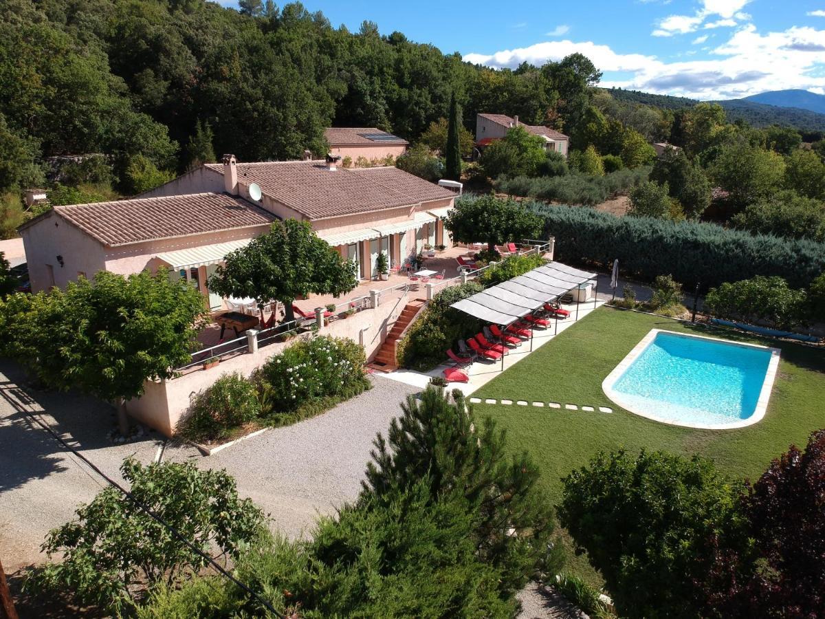 Bed and Breakfast La Bastide Des Roses Saint-Julien-d'Asse Екстер'єр фото