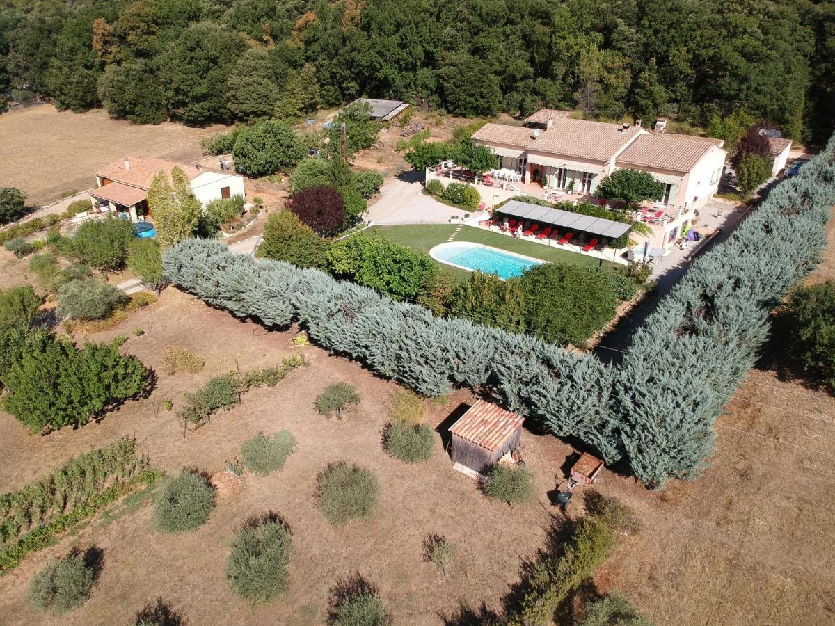 Bed and Breakfast La Bastide Des Roses Saint-Julien-d'Asse Екстер'єр фото