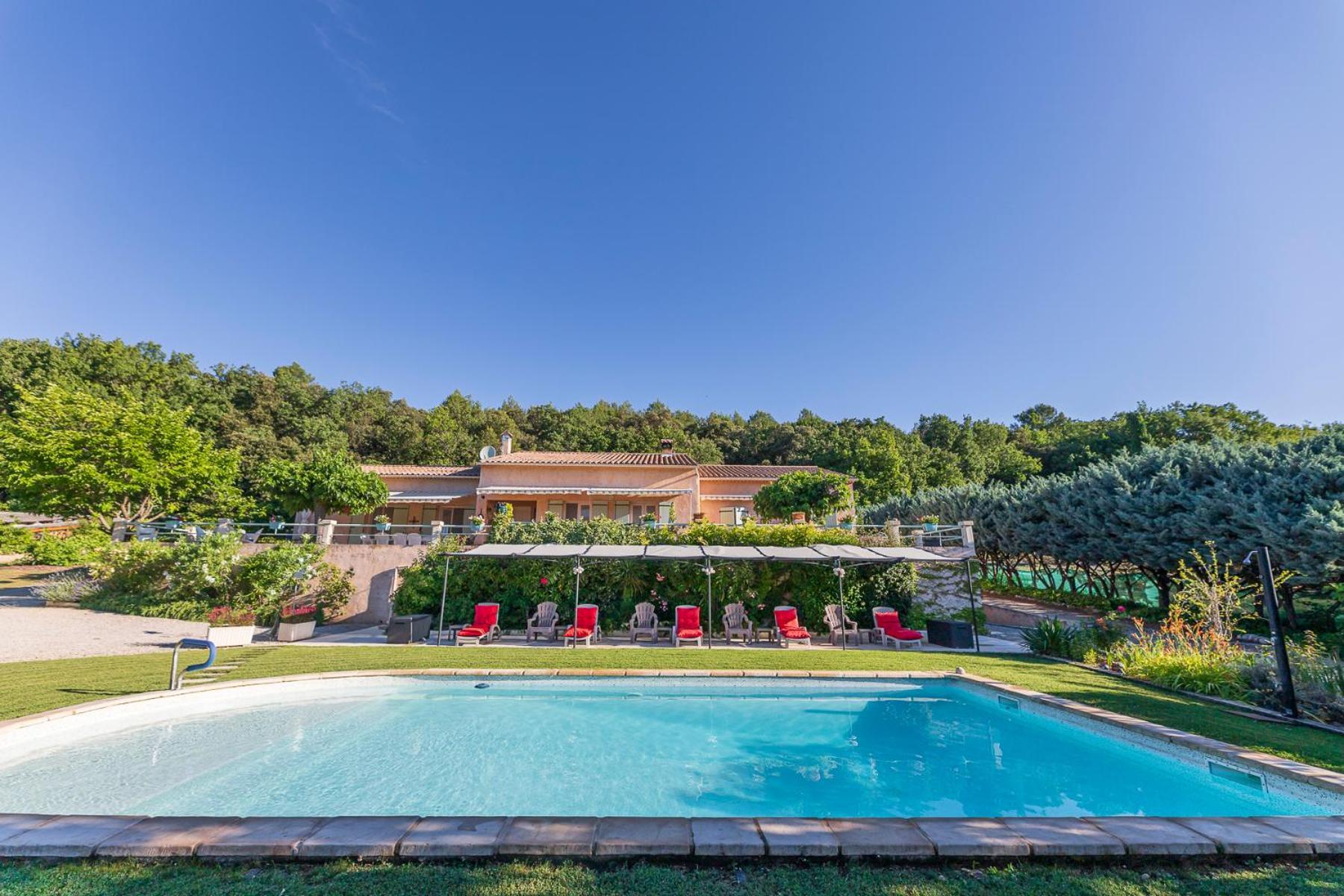 Bed and Breakfast La Bastide Des Roses Saint-Julien-d'Asse Екстер'єр фото