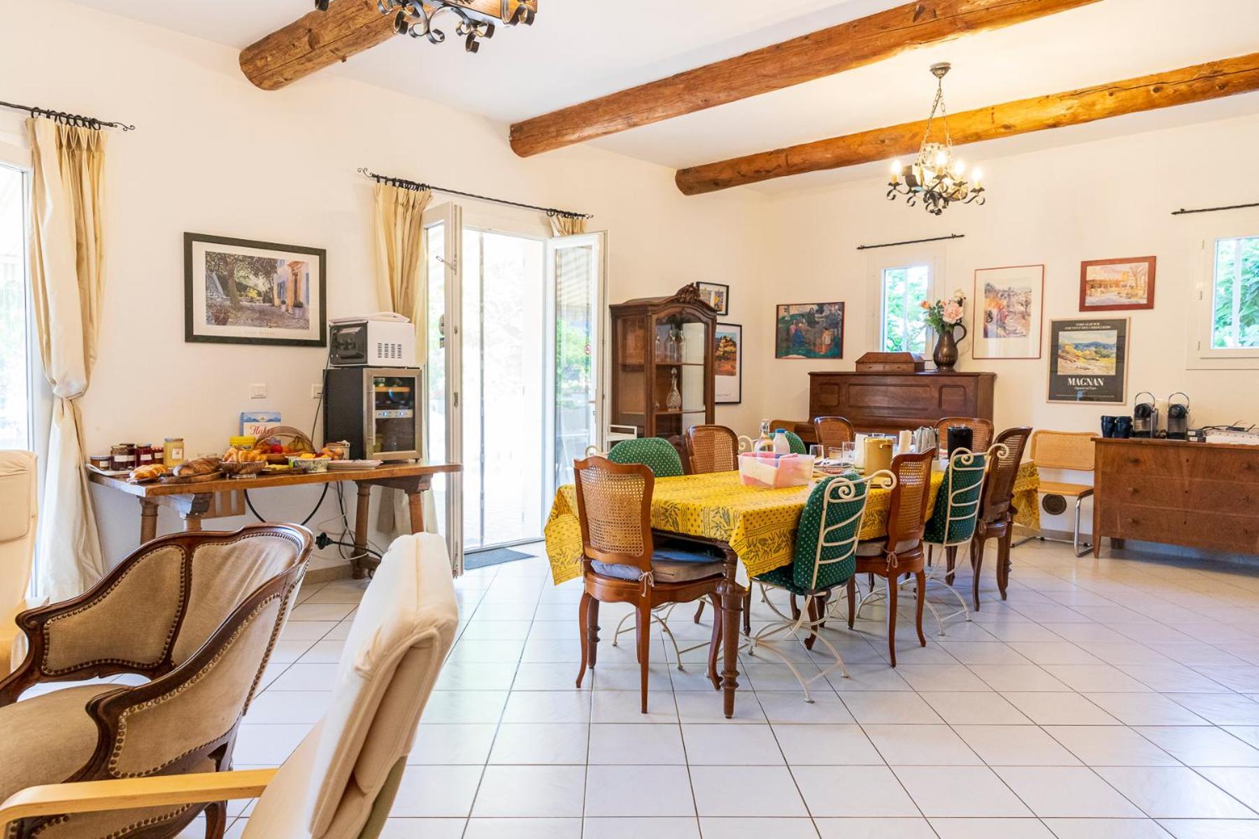 Bed and Breakfast La Bastide Des Roses Saint-Julien-d'Asse Екстер'єр фото