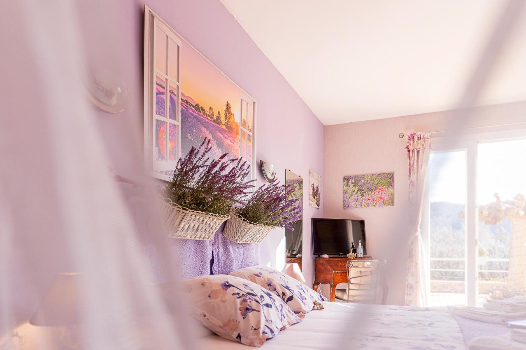 Bed and Breakfast La Bastide Des Roses Saint-Julien-d'Asse Екстер'єр фото